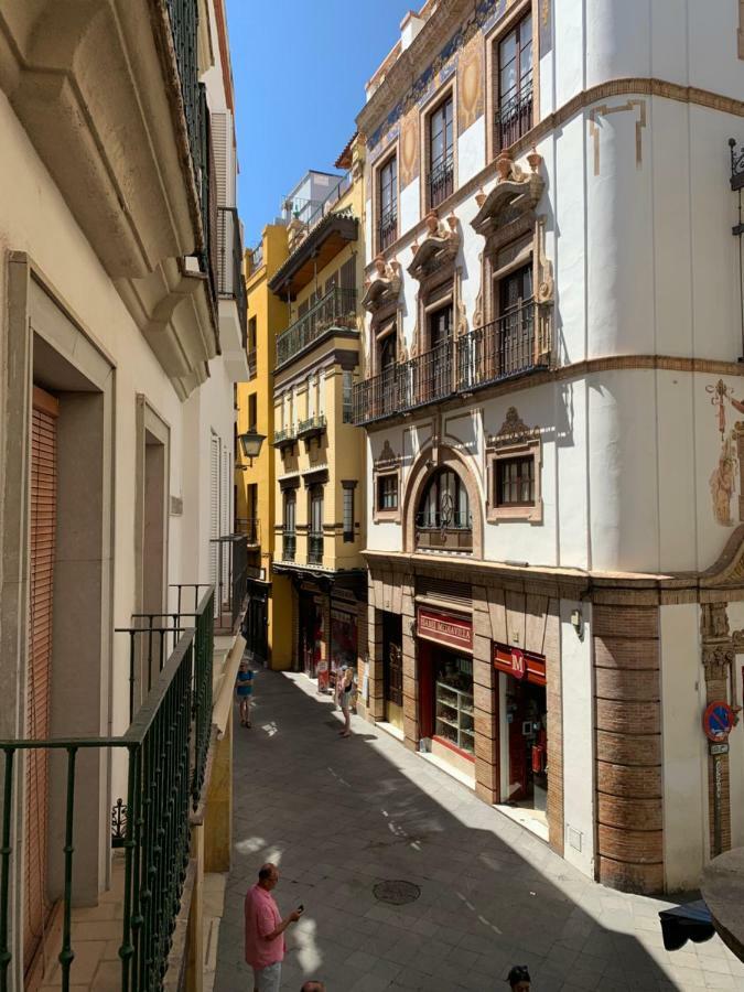 Cathedral Studio, Luxury Studio In Cathedral Area, Parking Optional Sevilla Eksteriør billede